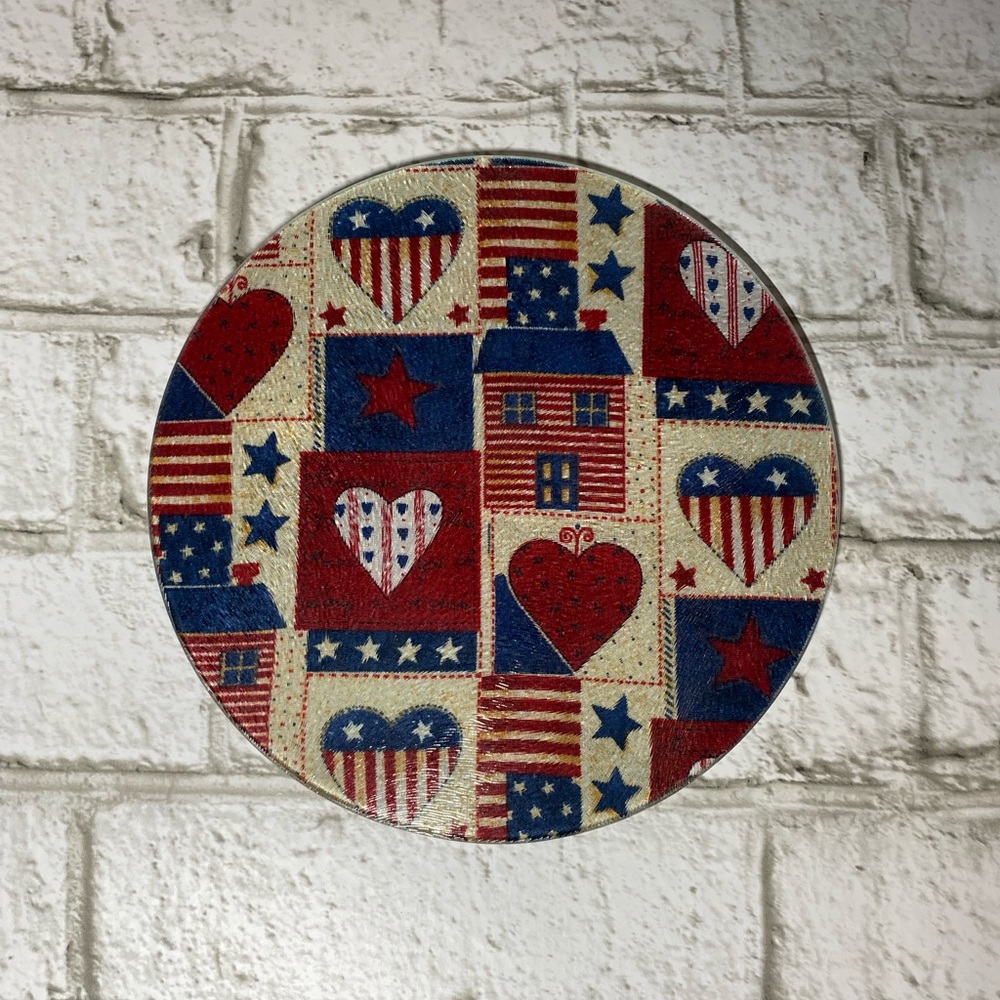 Glass cutting board